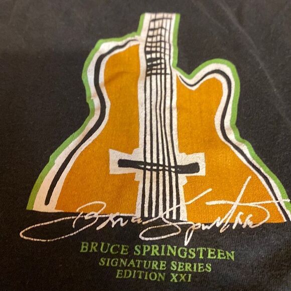 Hard Rock Cafe Bruce Springsteen signature series kids large T-shirt - Picture 1 of 6